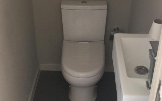 VENDE CASA HABITACIONAL , ALTO MADERO , AVDA OCTAVIO JARA WOOD 2050