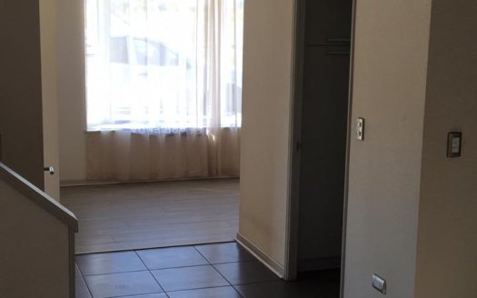 VENDE CASA HABITACIONAL , ALTO MADERO , AVDA OCTAVIO JARA WOOD 2050