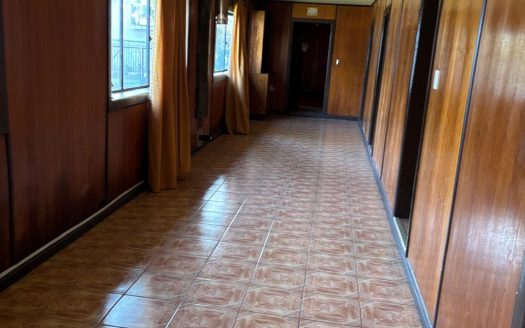 ARRIENDO CASA GRANDE , 4 DORMITORIOS CERCA , TERMINAL DE BUSES SOR VICENTA