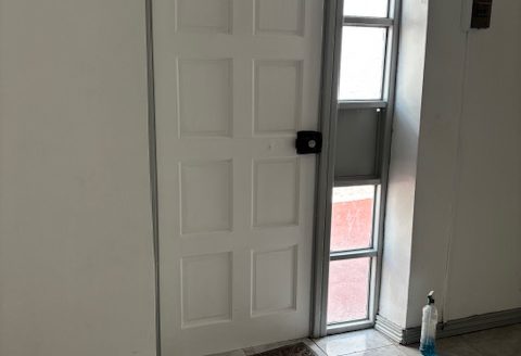 ARRIENDA LOCAL COMERCIAL , LAUTARO 738 LOCAL 3