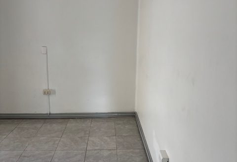 ARRIENDA LOCAL COMERCIAL , LAUTARO 738 LOCAL 3