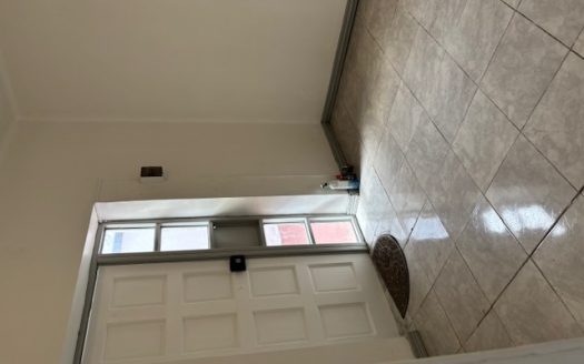 ARRIENDA LOCAL COMERCIAL , LAUTARO 738 LOCAL 3