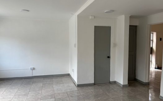 ARRIENDA LOCAL COMERCIAL , LAUTARO 738 LOCAL 3