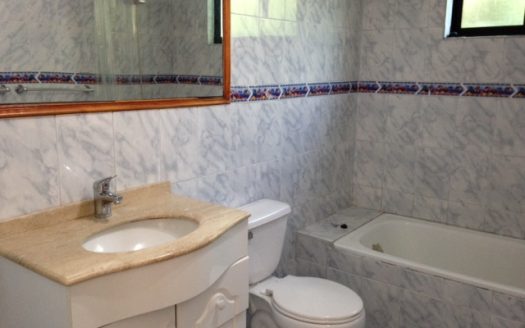 ARRIENDO CASA HABITACION , GABRIEL MISTRAL SIGLO XXI