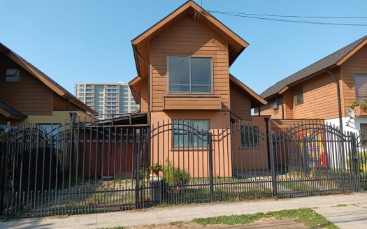 SE VENDE CASA HABITACION, MIRADOR DE LOS ANDES,